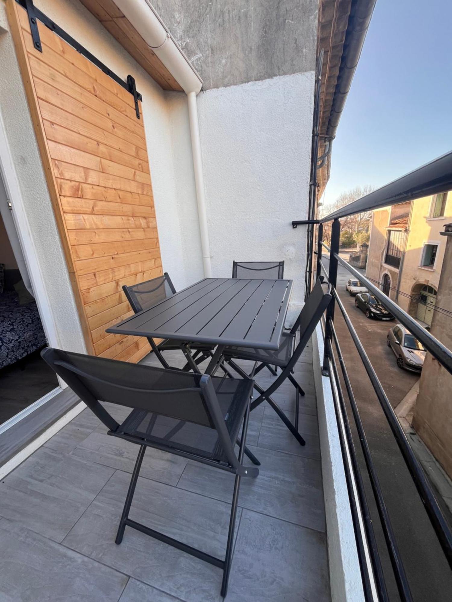 Maison 1807 Saint-Chaptes Bagian luar foto