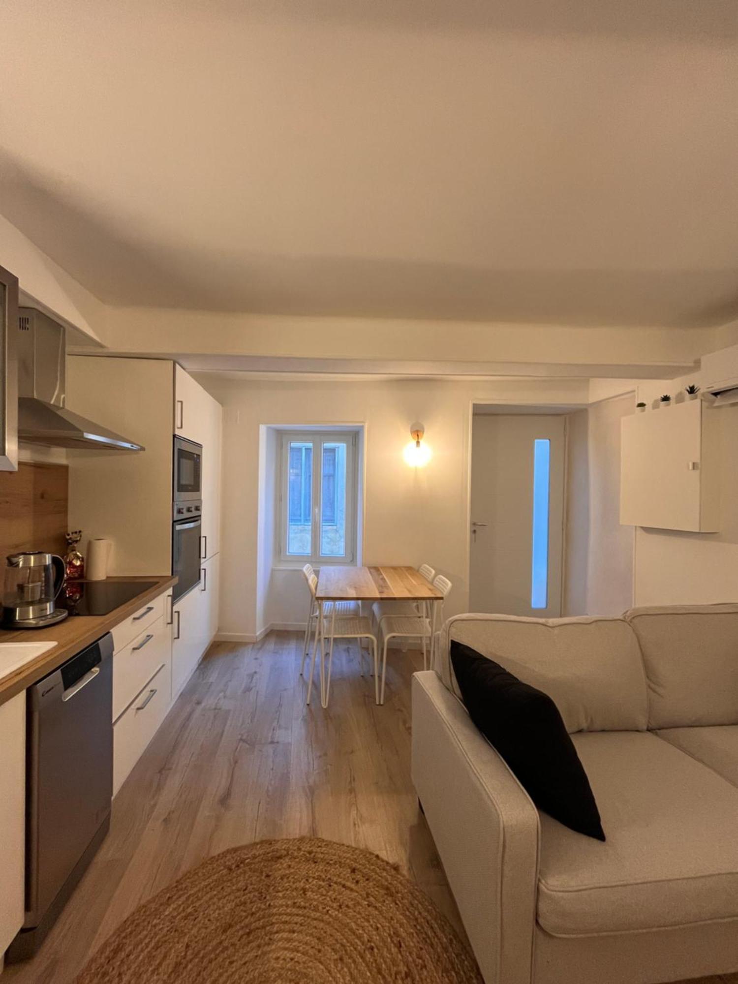 Maison 1807 Saint-Chaptes Bagian luar foto